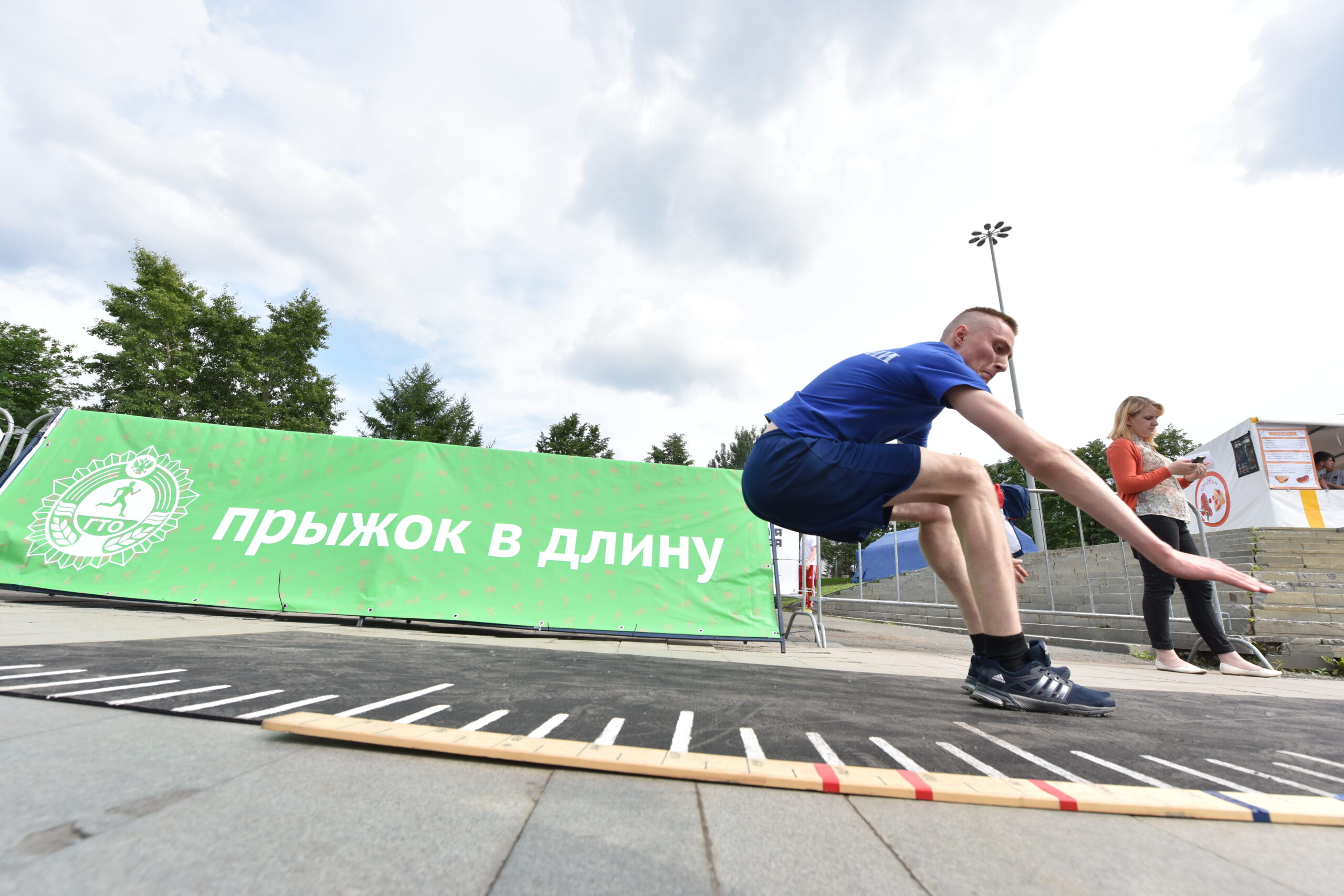 В Екатеринбурге впервые проходит региональный этап «Игр ГТО» | Областная  газета