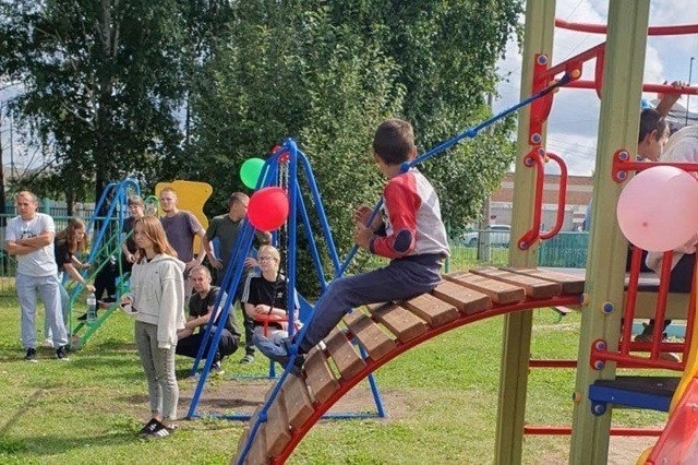 Фото: страница Главы Слободо-Туринского муниципального района Валерия Бедулева в соцсети «Вконтакте»