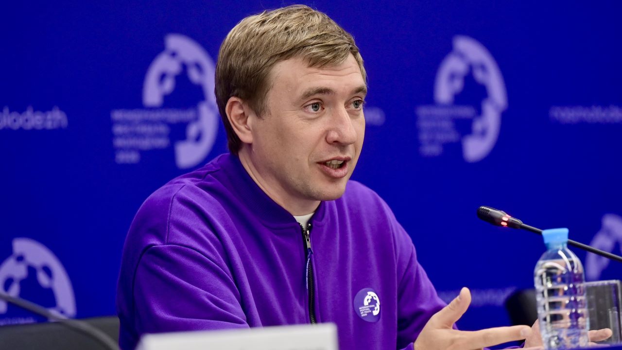 руководитель Федерального агентства по делам молодежи (Росмолодежь) Григорий Гуров