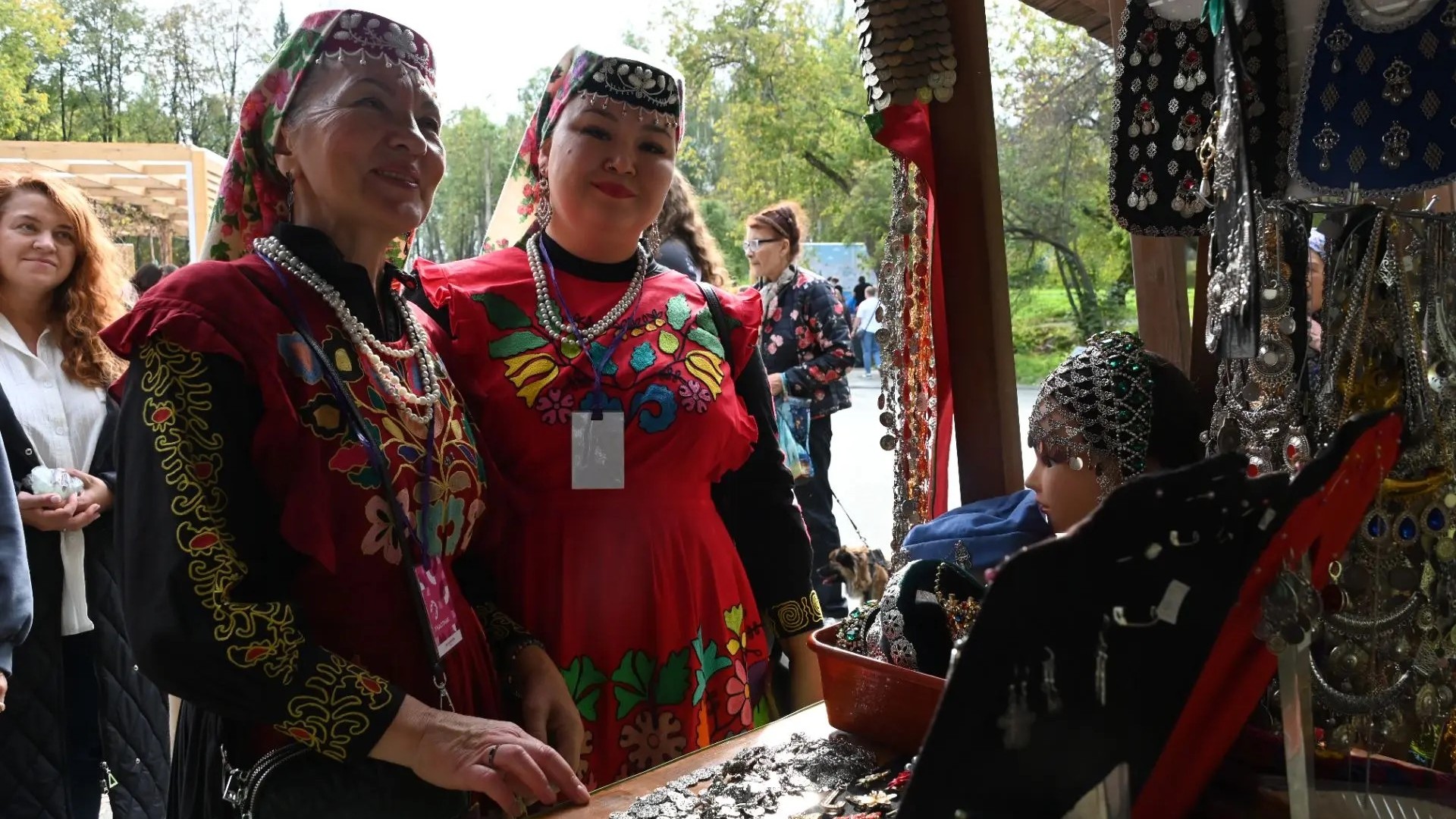 национальные костюмы