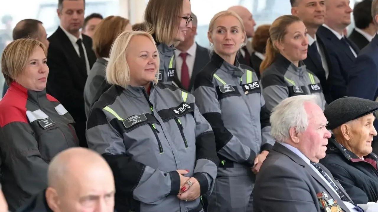 СУГРЭС, коллектив, Свердловская область