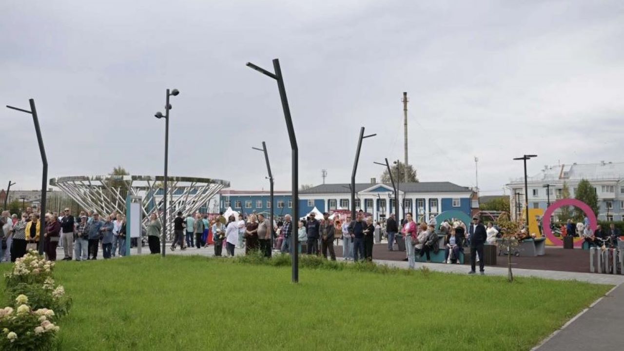 Богданович, площадь Мира, Свердловская область, благоустройство