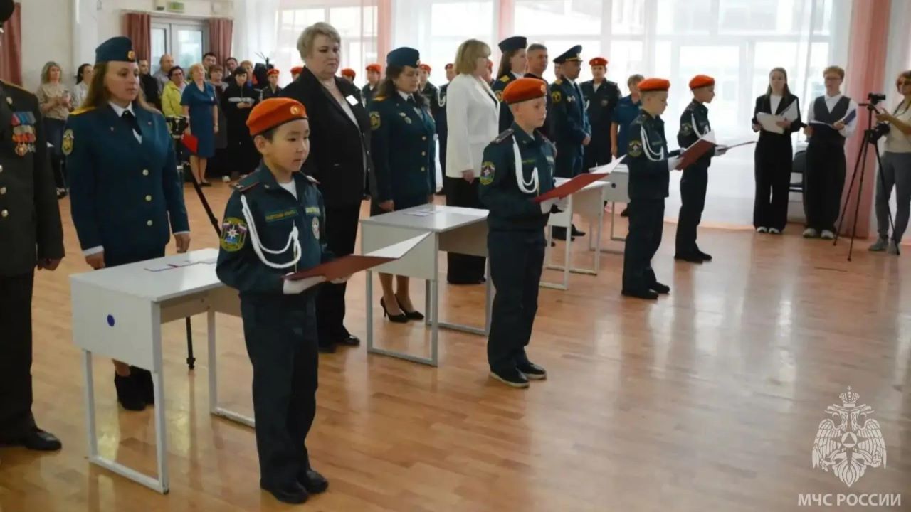 кадеты МЧС, школьники, Богданович