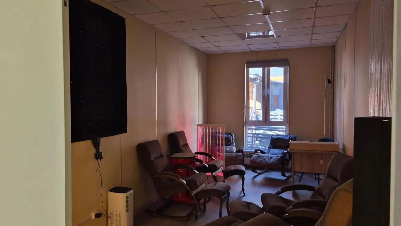 Новые здания общественного центра и тренировочного модуля для маломобильных граждан, КЦС Первоуральск, Свердловская область