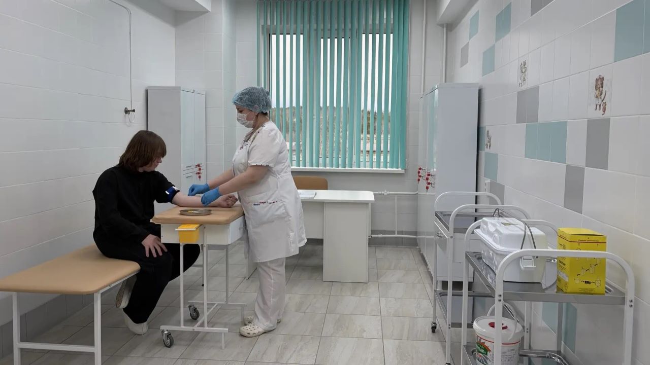 Детская городская больница Первоуральска после капитального ремонта открыла дневной стационар, Свердловская область